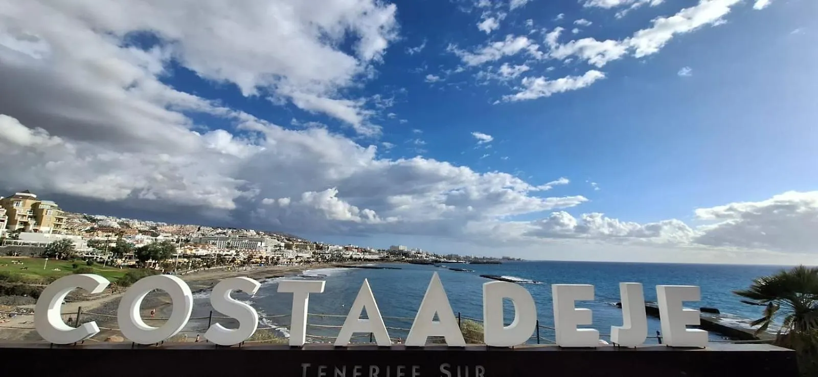 Ola Serena Costa Adeje  Spanyolország